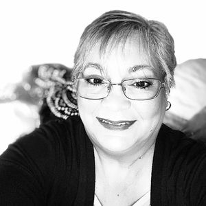 Meet your Posher, Sonia